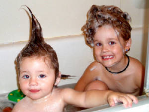 funinthetub.jpg